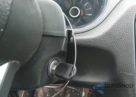 2013 Ford Mustang V6 from USA, damaged, VIN 1ZVBP8AM2D5273774